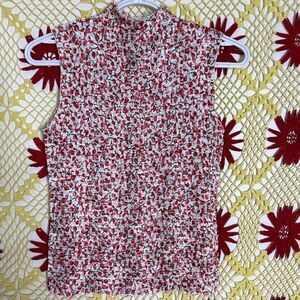 Chic Floral Sleeveless Tank Top - Red and White